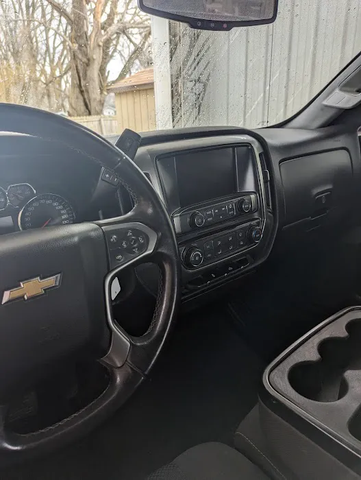 Amboy Auto Wash Picture 5