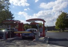 Supreme Machine Express Car Wash photo 3