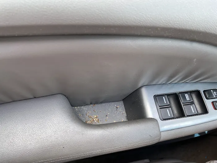 Fuller's Car Wash Picture 9