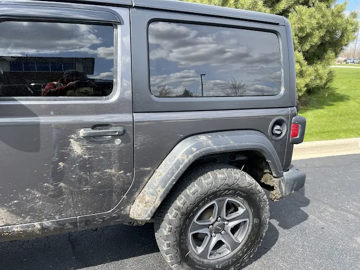 Express Wash Picture 8