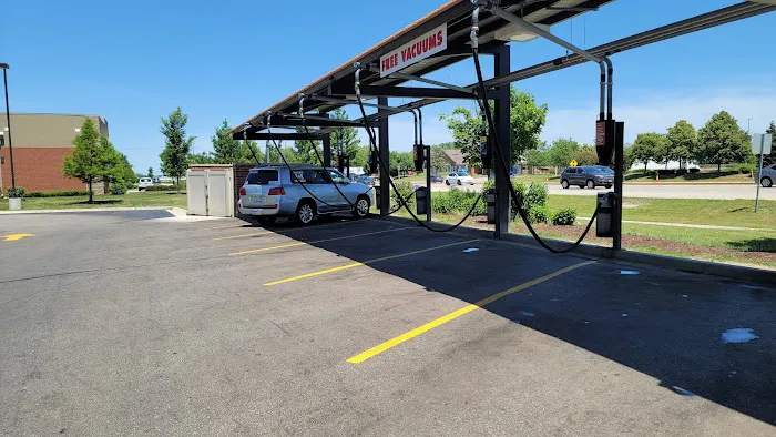 Fuller's Car Wash Picture 8