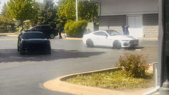 Super Clean Auto Spa Picture 1