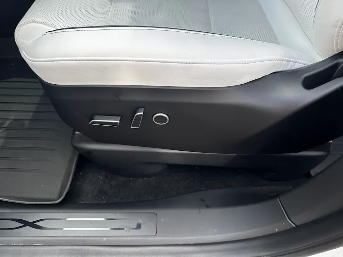 Steve's Car Wash Picture 6