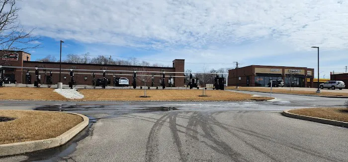 Club Car Wash Picture 7