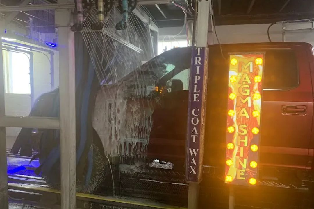 Pekin Downtown Car Wash