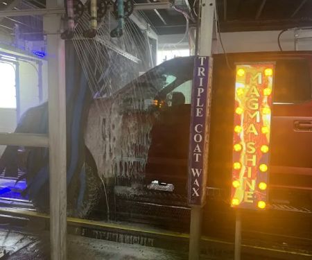 Pekin Downtown Car Wash