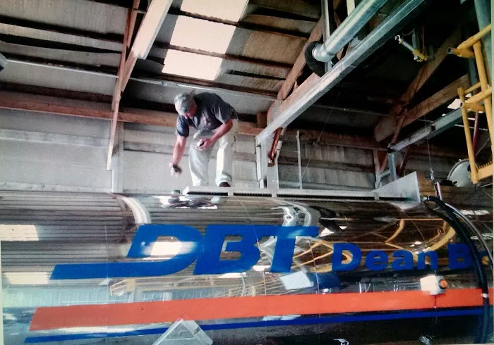 Koch Street Quality Truck Wash Picture 6