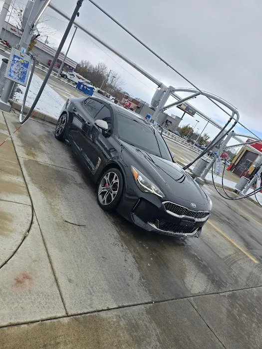 Take 5 Car Wash Picture 4