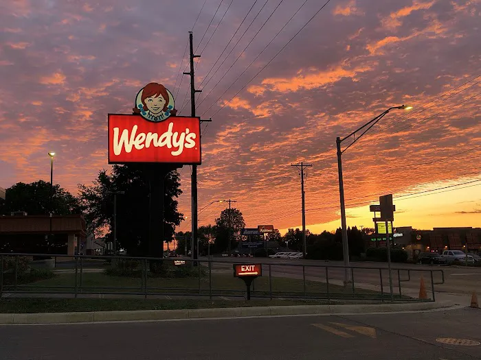 Soft Touch Car Wash East Picture 4