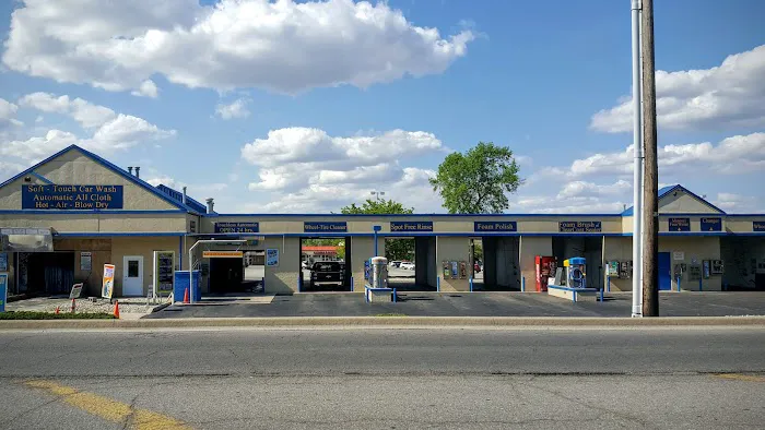 Soft Touch Car Wash East Picture 2