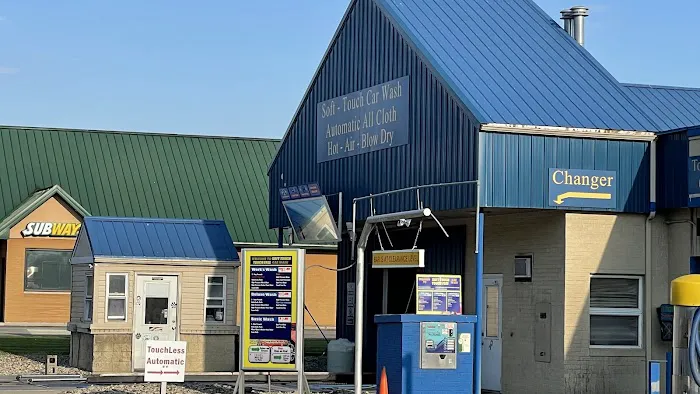 Soft Touch Car Wash East Picture 6