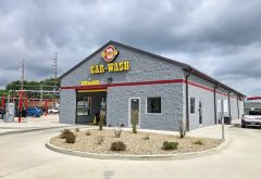 Dicky's Express Car Wash - Logansport photo 3