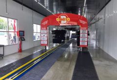 Dicky's Express Car Wash - Logansport photo 4