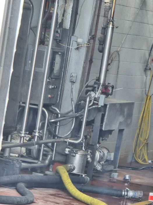 Lafayette Sani-Wash Inc Picture 6