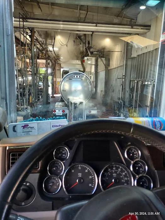 Lafayette Sani-Wash Inc Picture 7