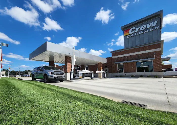 Crew Carwash Picture 7