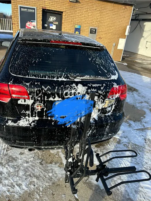 Bob's House of Gold LaserWash Car Wash Picture 3