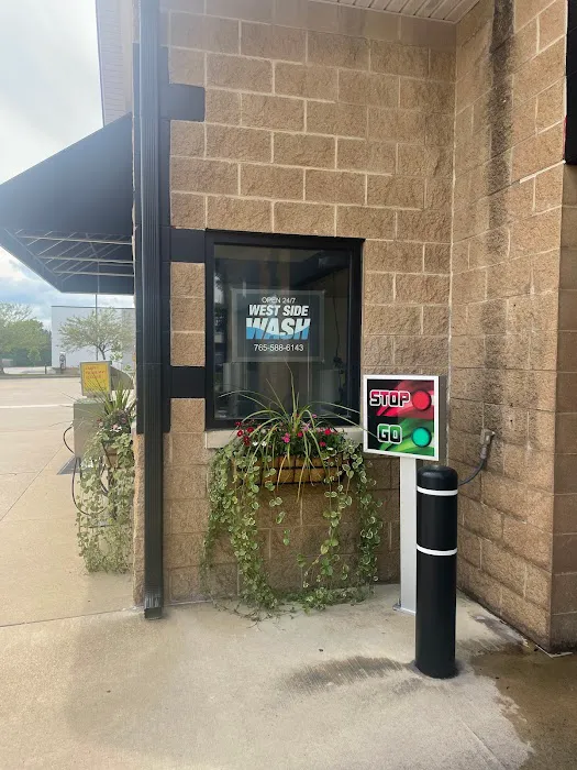 West Side Wash Picture 9