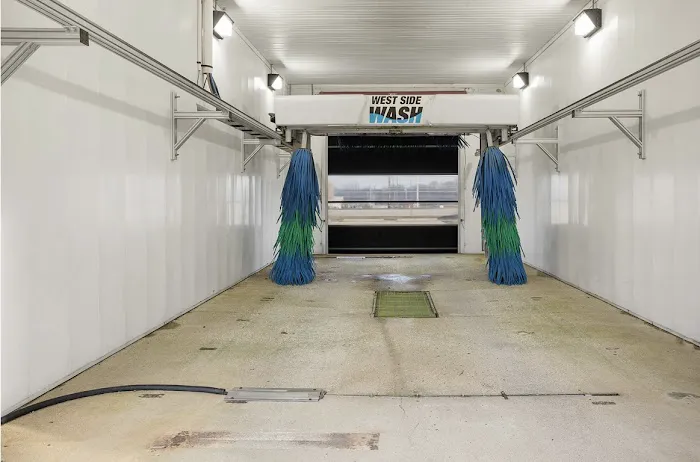 West Side Wash Picture 3