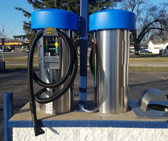 Broadway Carwash Picture 2