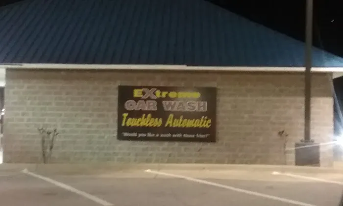Extreme Car Wash Picture 1