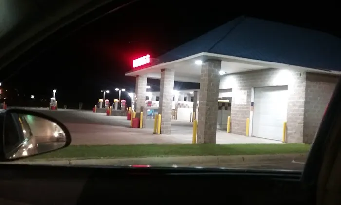 Extreme Car Wash Picture 2