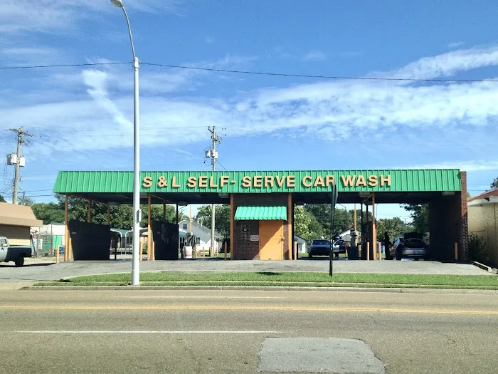 S & L Self-Serve Car Service Picture 1