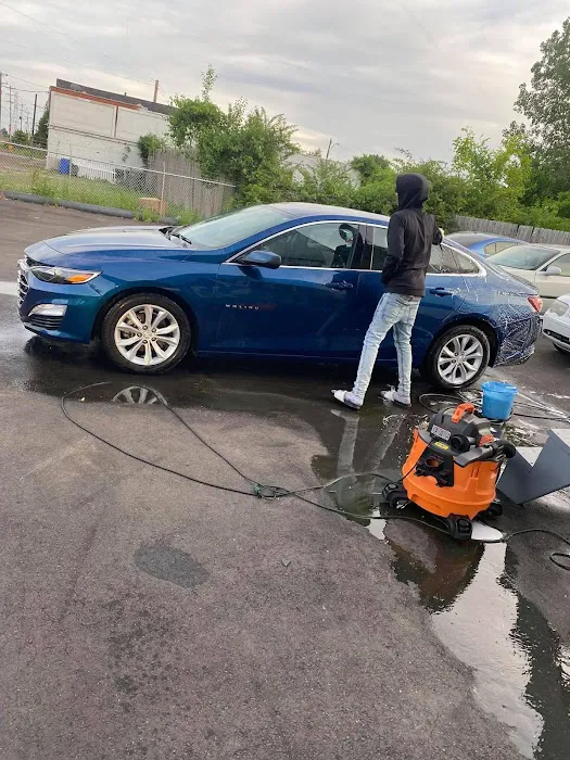 Howard’sPlace/CastaliaCarWash & Convince Store Picture 2