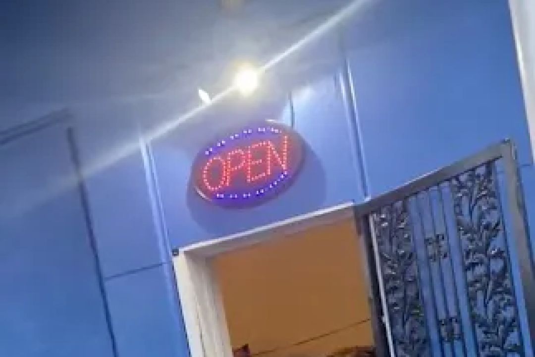 Howard’sPlace/CastaliaCarWash & Convince Store