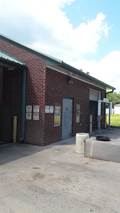 Splash Car Wash Picture 6