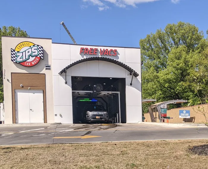 Zips Car Wash Picture 2