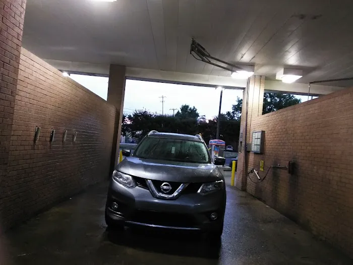 Sunshine Car Wash Picture 5