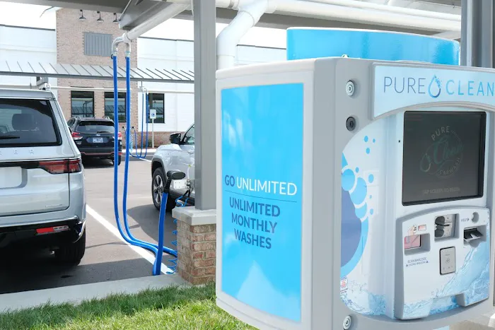 Pure Clean Car Wash Picture 1