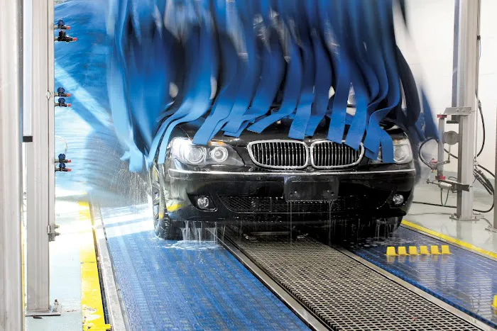 Pure Clean Car Wash Picture 10