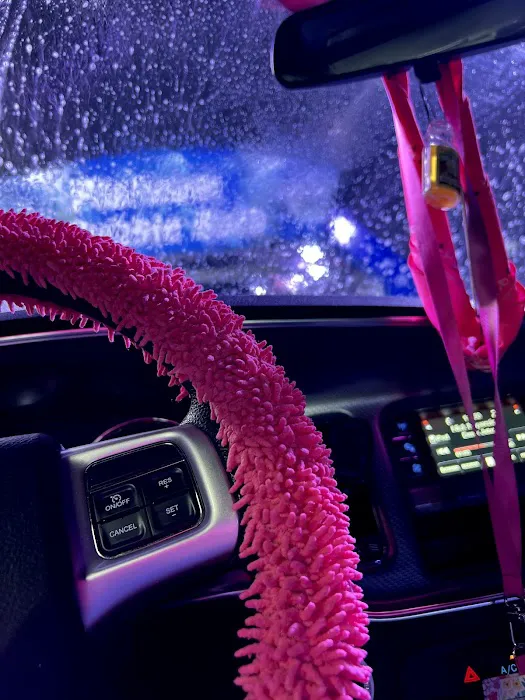 Wash N' Roll Car Wash - Franklin, TN Picture 1