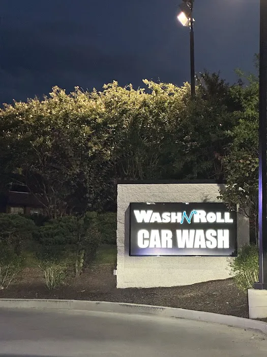 Wash N' Roll Car Wash - Franklin, TN Picture 7