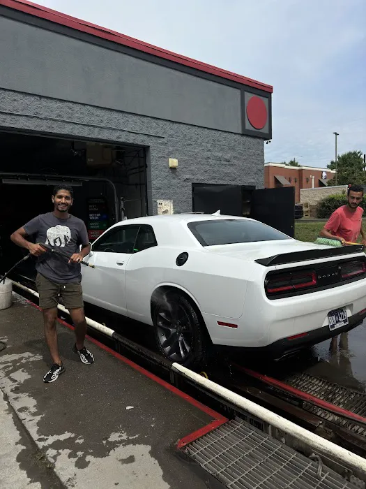 Safari Car Wash Picture 6