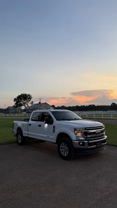 The RipTide Car Wash Picture 6