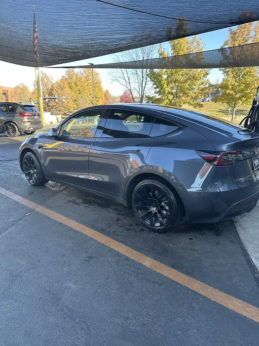 The RipTide Car Wash Picture 7