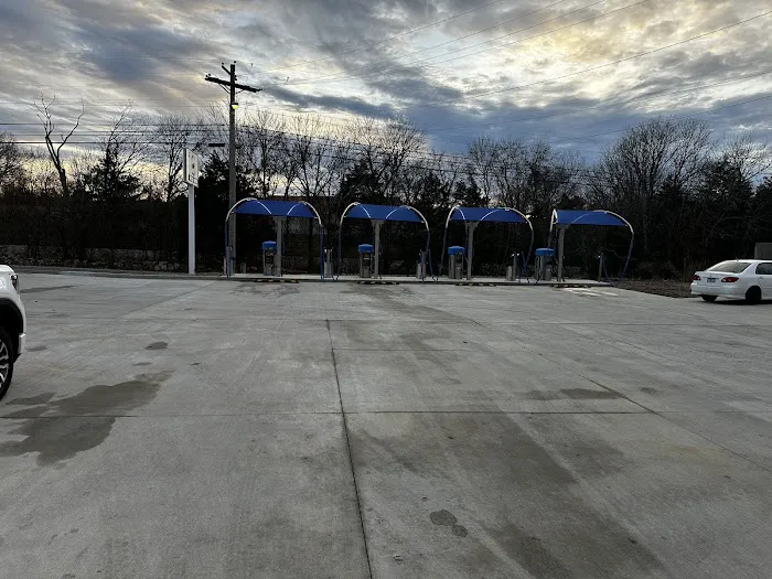 Clean Getaway Auto Wash Picture 6