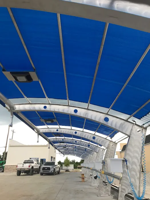 Camel Express Car Wash Picture 9