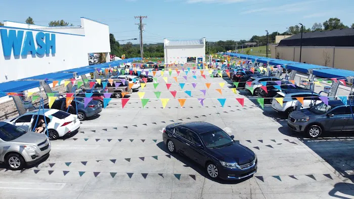 Camel Express Car Wash Picture 4