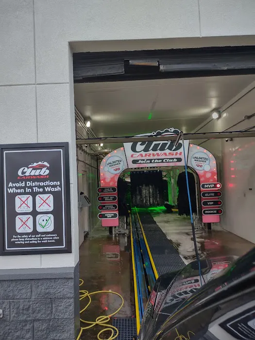 Club Car Wash Picture 10