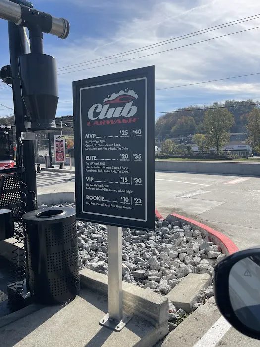 Club Car Wash Picture 5