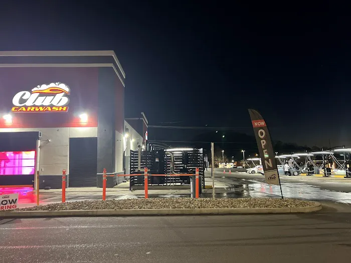 Club Car Wash Picture 9