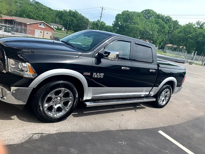 AJ’s Auto Detail Service Picture 1