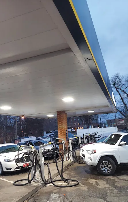 Mister Car Wash Picture 3