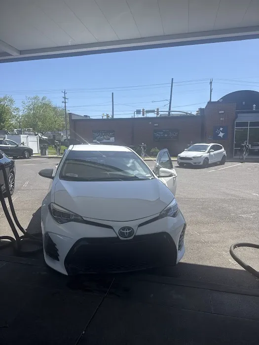 Mister Car Wash Picture 10