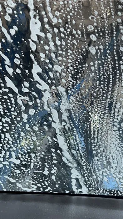 Mister Car Wash Picture 8