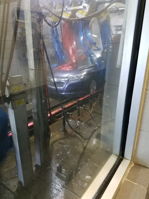 Hermitage Auto Wash Picture 3